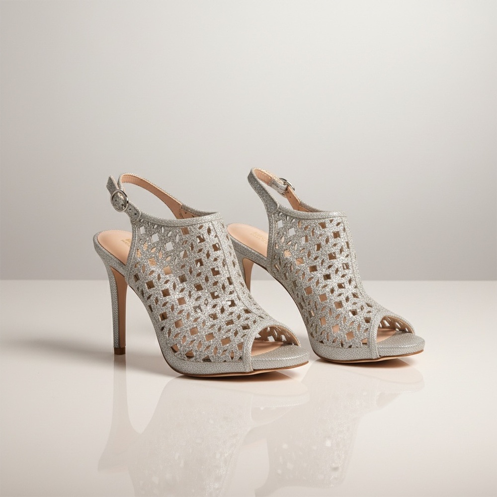 Michael Koors Alie Cut Out Elegant Silver Women's Heels Size 9 NWOT